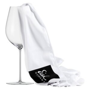 Eisch_polishing_cloth_glassware_copas_bars_restaurante
